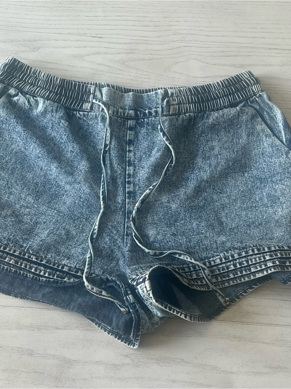 Promesa Acid Wash Denim Pull-On Shorts Size Small Drawstring High Rise